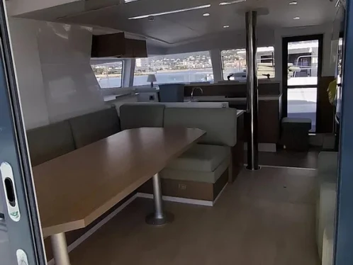 Noleggio Catamarano Bali con patente nautica