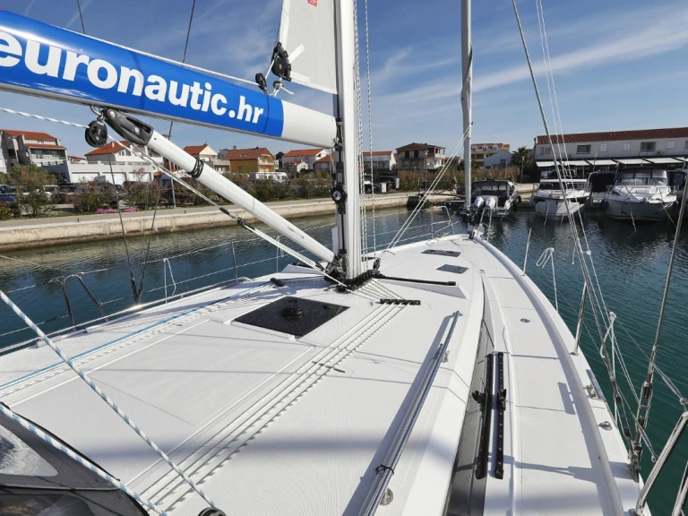 Noleggio a Zaravecchia (Biograd) – Bavaria Bavaria C42 su SamBoat