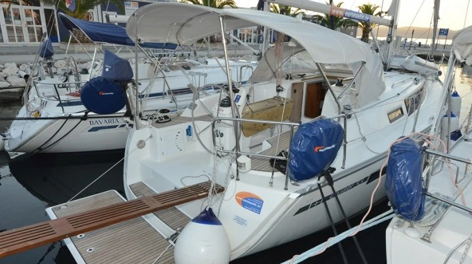 Noleggio barche Zaravecchia (Biograd) economico Cruiser 33