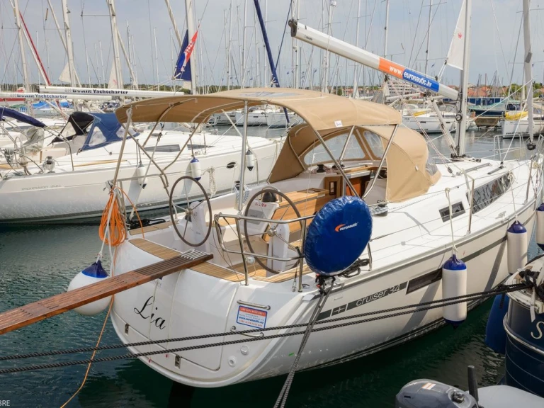 Noleggio a Zaravecchia (Biograd) – Bavaria Cruiser 34 su SamBoat