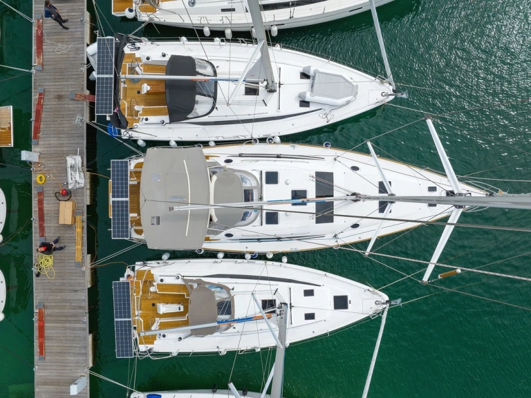 Barca a vela a noleggio a Zaravecchia (Biograd) al miglior prezzo