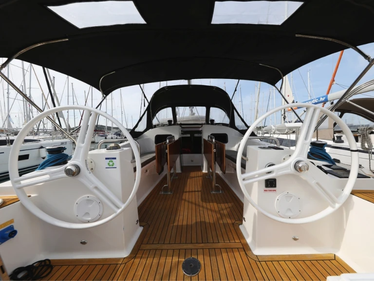 Barca a vela a noleggio a Zaravecchia (Biograd) al miglior prezzo