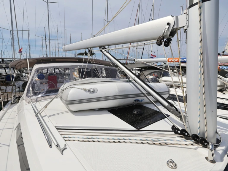 Noleggiare una Hanse Hanse 410 a Zaravecchia (Biograd)