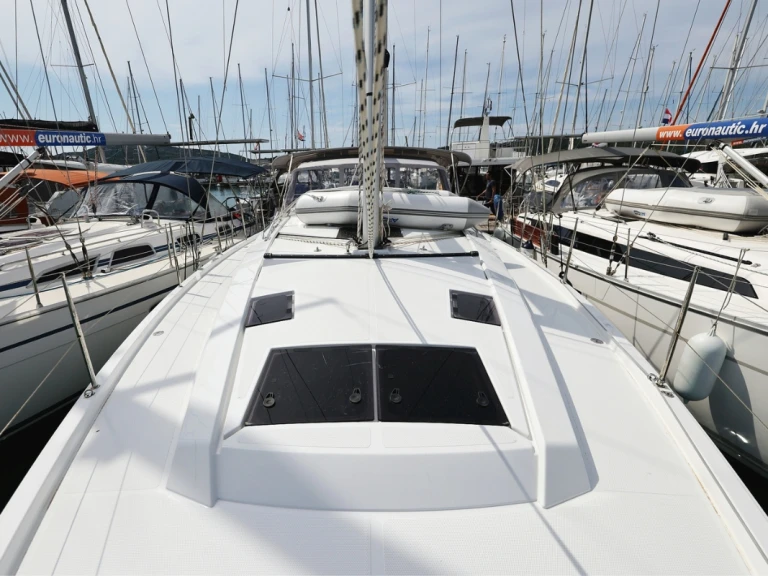 Noleggio barche Zaravecchia (Biograd) economico Hanse 410