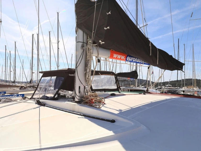 Noleggio Catamarano con o senza skipper Lagoon a Zaravecchia (Biograd)