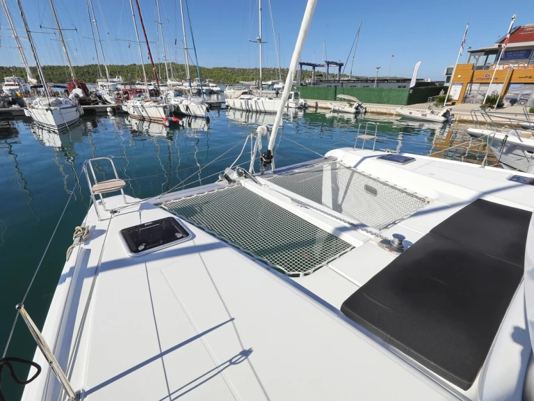 Catamarano a noleggio a Zaravecchia (Biograd) al miglior prezzo