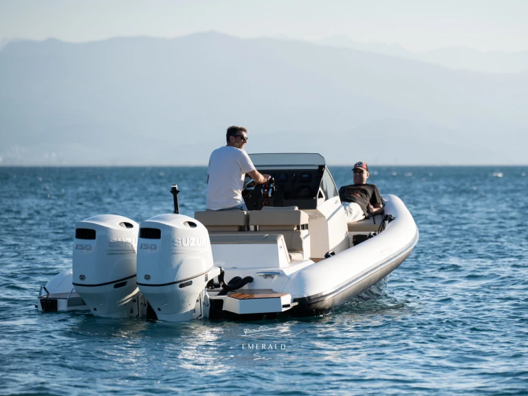 Noleggio Gommone con o senza skipper Technohull a Corfù