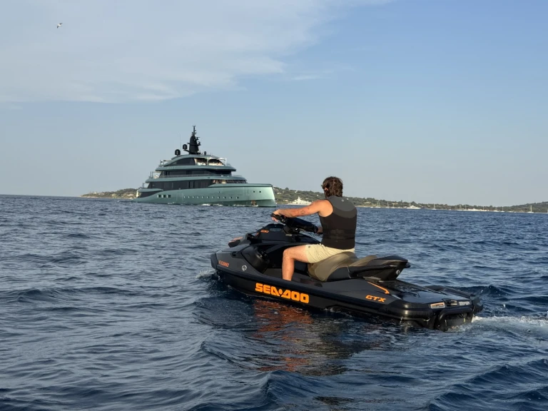 Moto d'acqua a noleggio a Saint-Tropez al miglior prezzo