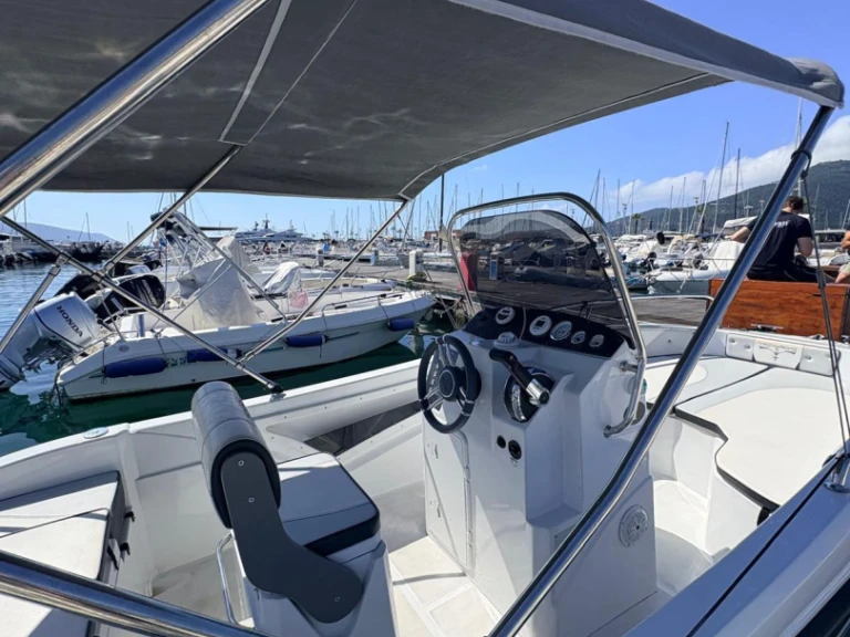 Trimarchi Trimarchi 57 S da affittare a  La Spezia