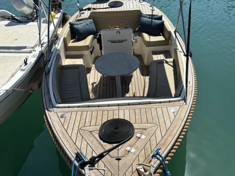 Noleggio barche A HELLAS Madalena a Faliraki su Samboat
