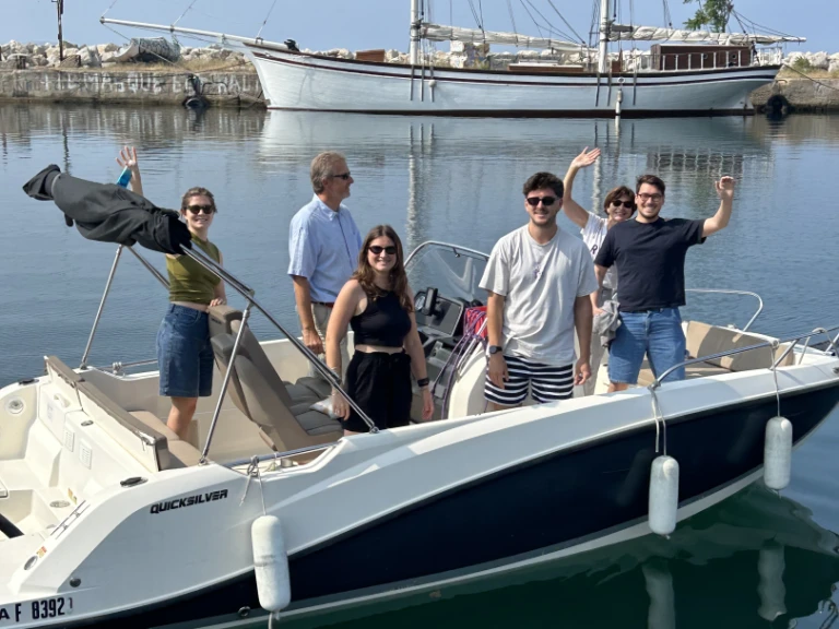 Noleggio Barca a motore a Marsiglia – Quicksilver Activ 605 Open