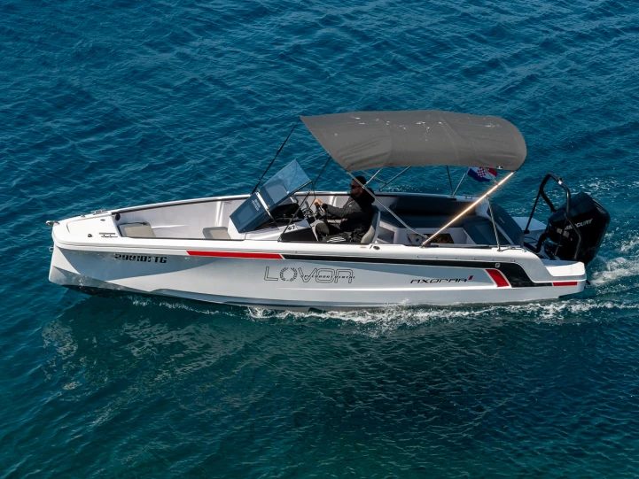 Noleggio a Trogir – Axopar 22 Spyder su SamBoat