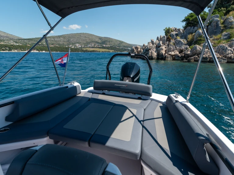Noleggio barche Trogir economico 22 Spyder