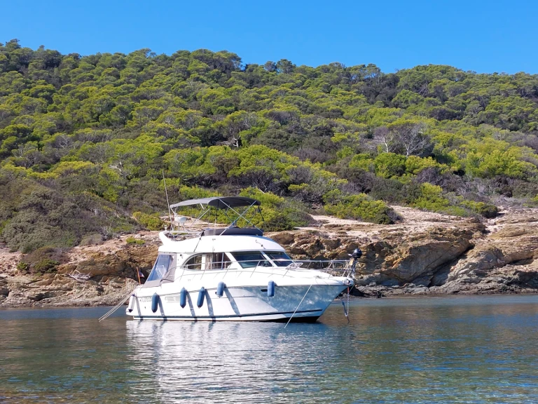 Noleggio Barca a motore con o senza skipper Jeanneau a Vieux Port de Cannes