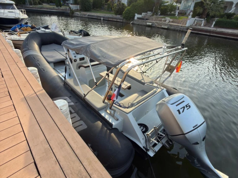 Noleggio a Empuriabrava – Alson Flash su SamBoat