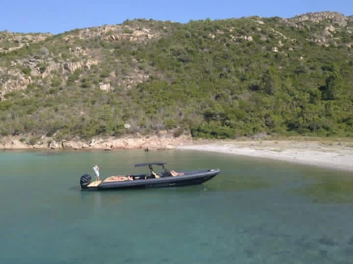 Bernico Rxp13 da affittare a  Baie de Figari