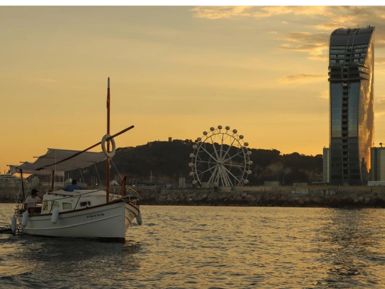 Noleggio Barca a motore con o senza skipper Menorquin-Yachts a Port Olímpic of Barcelona