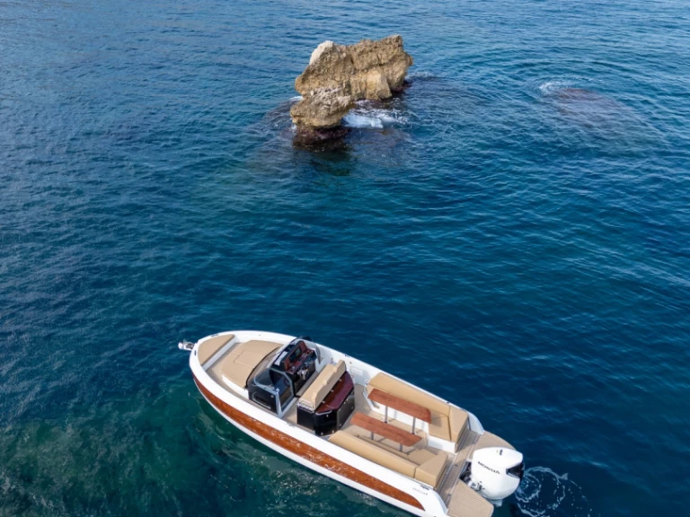Zephyr Zephyr 900 da affittare a  Llançà