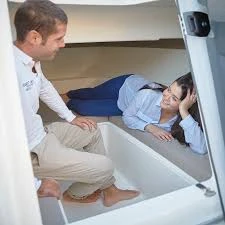 Barca a motore a noleggio a Port Grimaud al miglior prezzo
