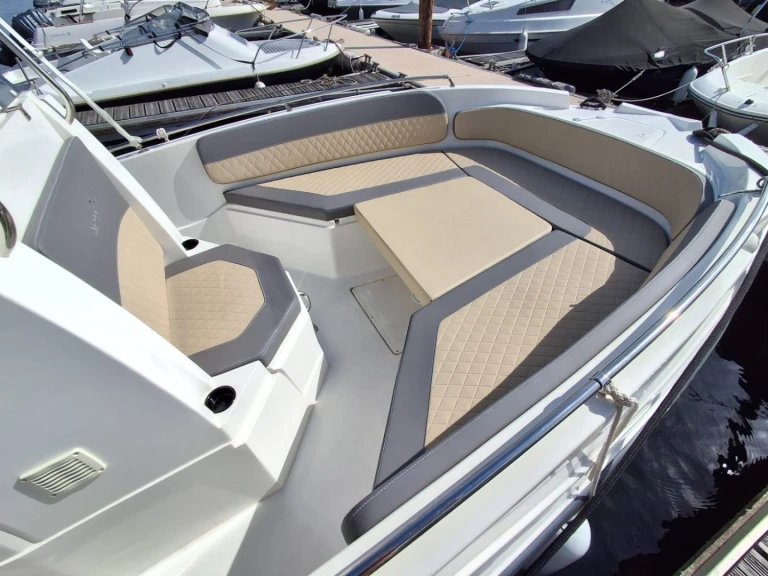 Noleggiare una Nireus CL 620 a Sanguinet