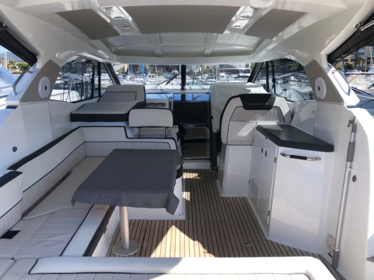 Noleggio a Sainte-Maxime – Jeanneau Leader 36 su SamBoat