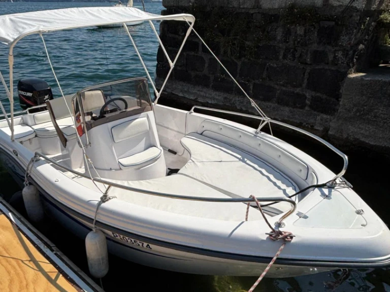 Noleggio a Ghiffa – Ranieri Voyager 17 su SamBoat