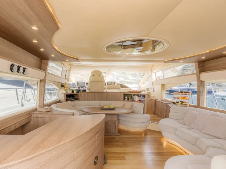 Noleggio Yacht di lusso con o senza skipper Azimut a Ornós