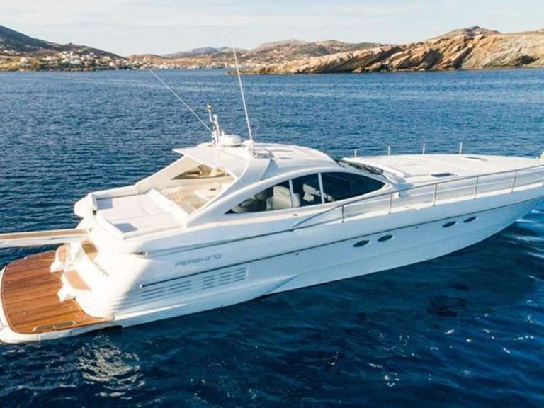 Noleggio Yacht di lusso con o senza skipper Pershing a Kalo Livadi