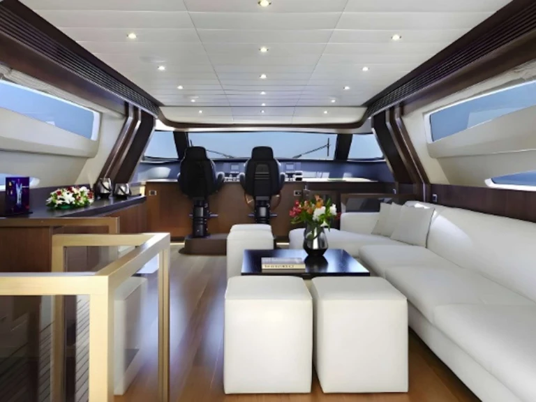 Yacht di lusso a noleggio a Palaio Faliro al miglior prezzo