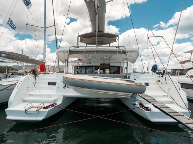 Noleggio Catamarano Lagoon con patente nautica