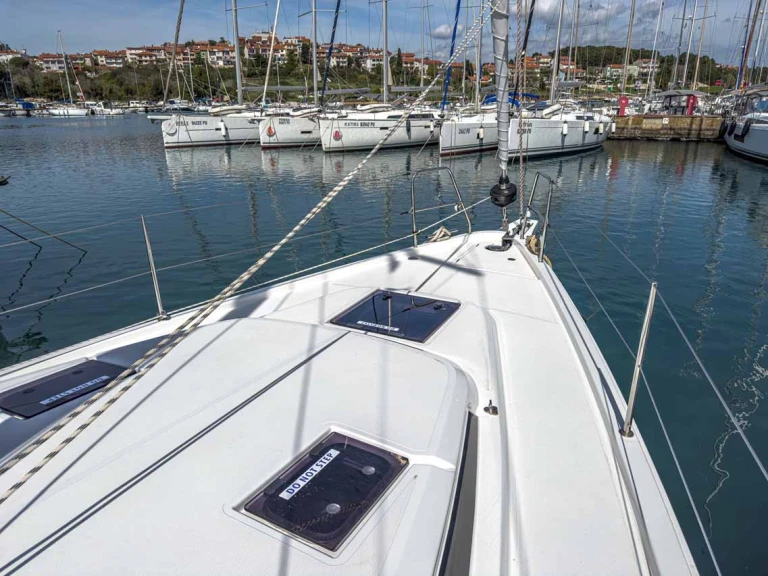 Noleggio a Trogir – Bavaria Bavaria C42 su SamBoat