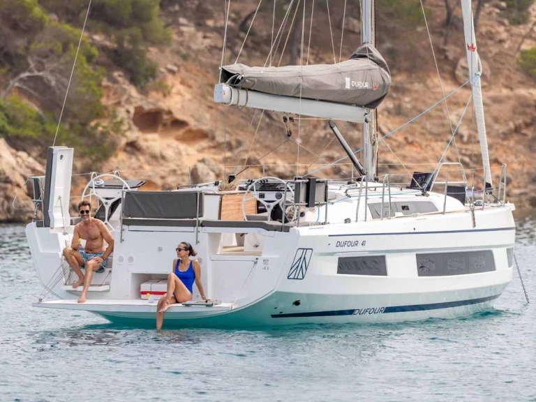 Barca a vela a noleggio a Trogir al miglior prezzo
