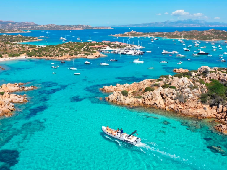 Noleggiare una Joker Boat Clubman 26 a Porto Cervo