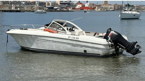 Noleggiare una Bénéteau Ombrine 630 a Sète