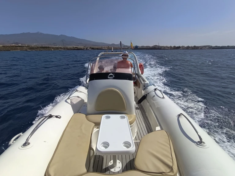 Noleggio Gommone Zodiac con patente nautica