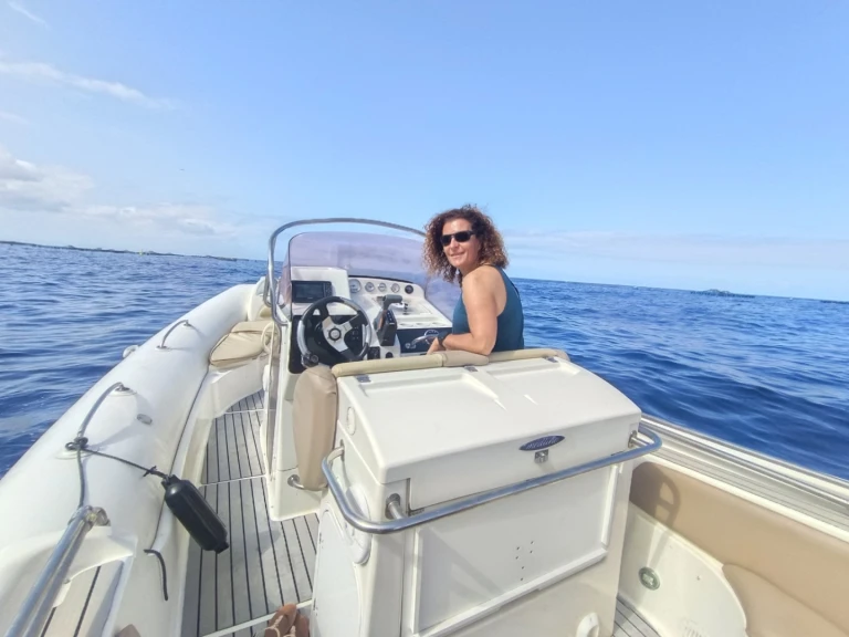 Gommone a noleggio a Santa Cruz de Tenerife al miglior prezzo