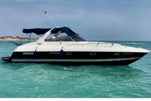 Noleggiare una Airon 345 a Lagos