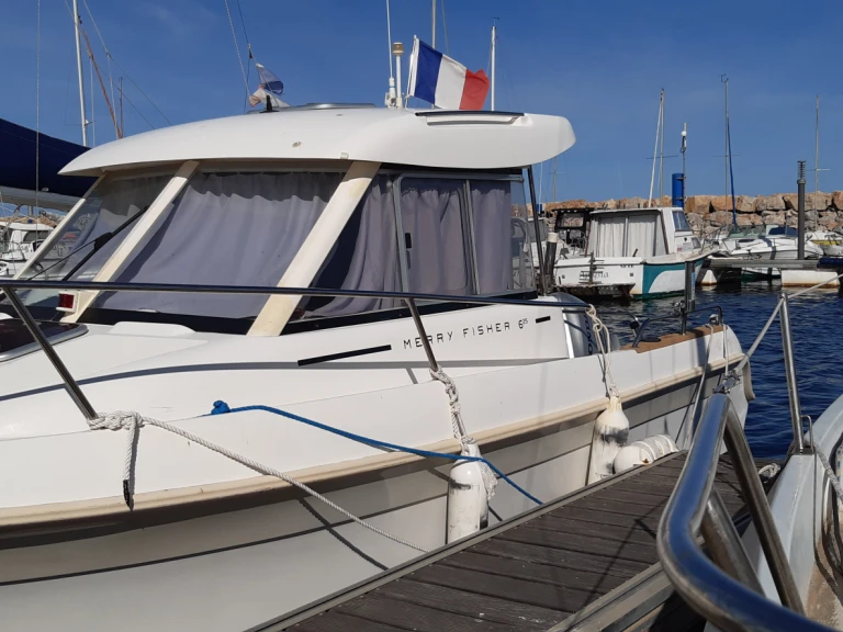 Noleggio barche Francia economico Merry Fisher 650