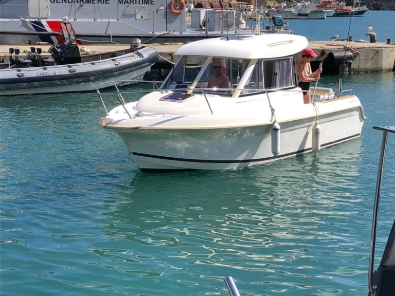Noleggio Barca a motore a Francia – Jeanneau Merry Fisher 650