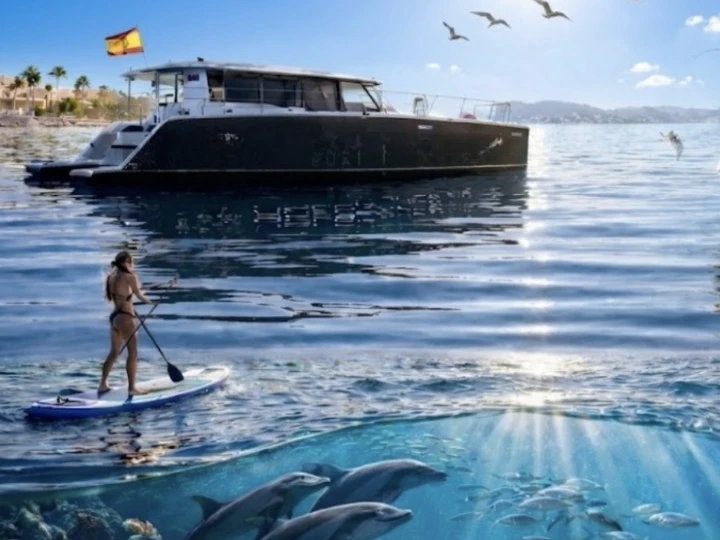 Noleggio Catamarano Aventura con patente nautica