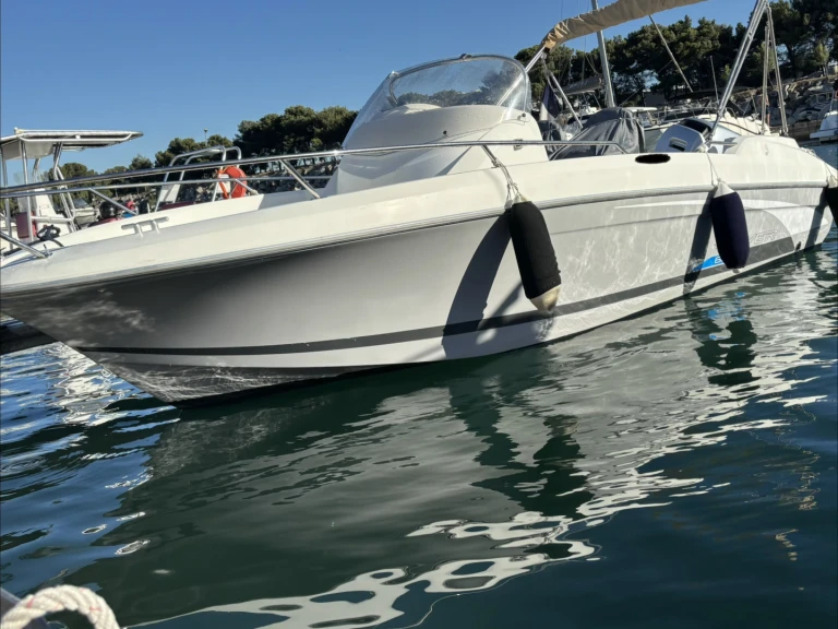 Noleggio barche Bénéteau Flyer 650 Open a Marsiglia su Samboat