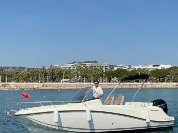 Noleggio a Cannes – Quicksilver Quicksilver 605 Sundeck su SamBoat