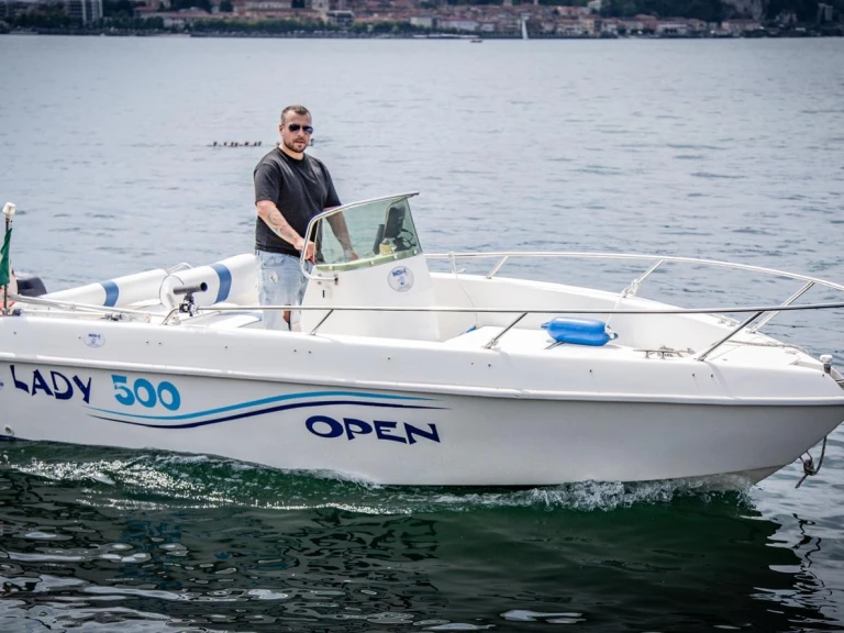 Noleggio Barca a motore Bellingardo con patente nautica