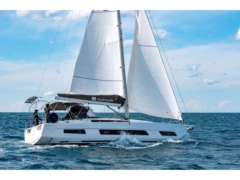 Noleggio Barca a vela con o senza skipper Dufour a Piombino