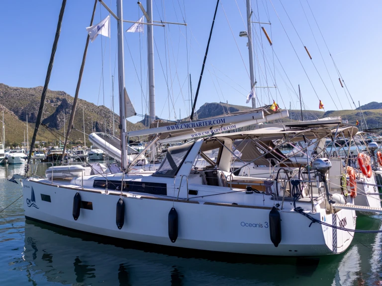 Bénéteau Oceanis 38 da affittare a  Port de Pollença