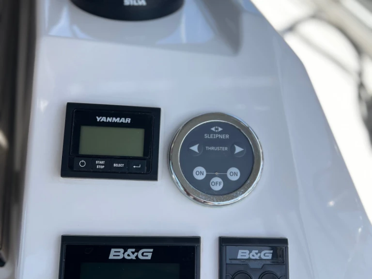 Noleggio barche Bavaria Bavaria C42 a Vathy su Samboat