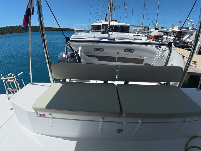 Noleggiare una Bali Bali Catspace Voile a Pirovac
