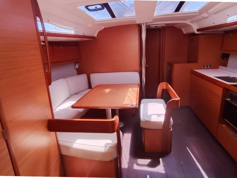 Noleggio barche Procida economico Dufour 430 Grand Large