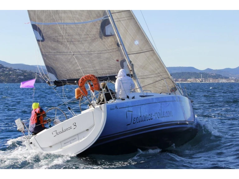 Hanse Hanse 315 da affittare a  Cogolin