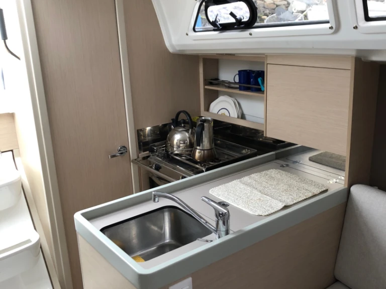 Noleggio barche Port de Trébeurden economico Oceanis 30.1